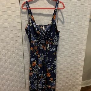 Midi floral dress w tie front